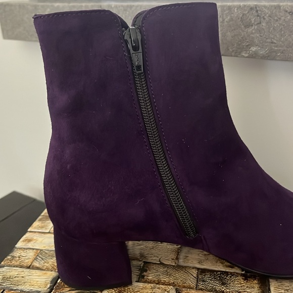NWT GABOR Samtchevreau Purple Suede Zip-up Ankle Boots - Size 6.5 - Picture 14 of 17